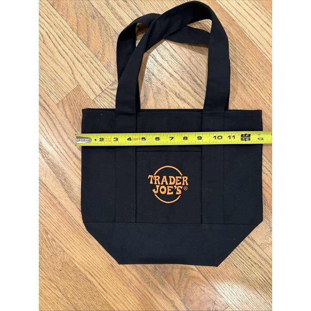 Halloween 2025 LIMITED EDITION Trader Joe’s Black Mini Tote Bag Pre-Owned - Picture 5 of 6